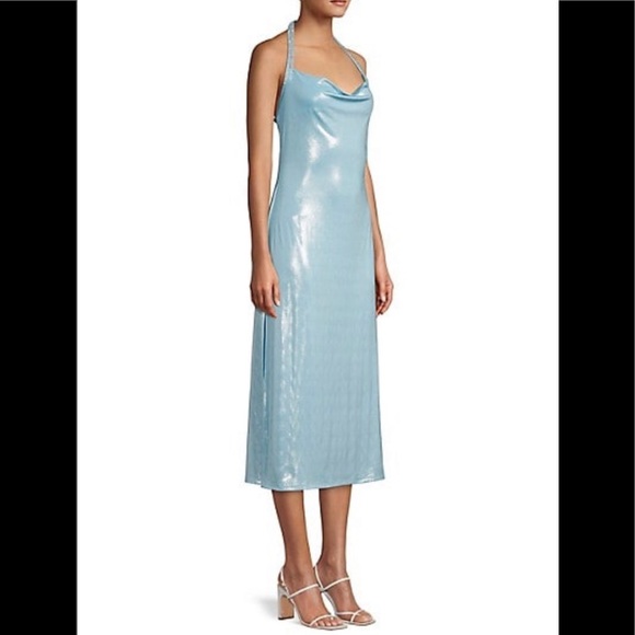 Shimmering Halter Dress - Picture 3 of 9